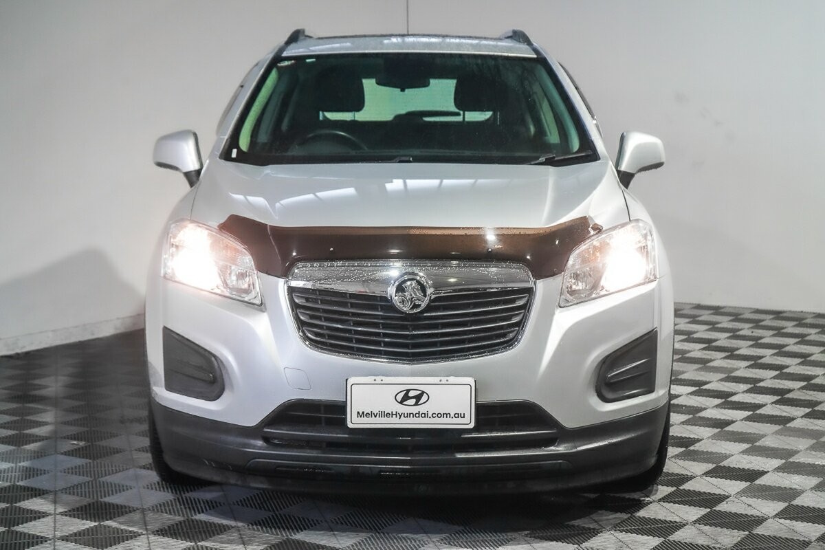 Holden Trax image 3
