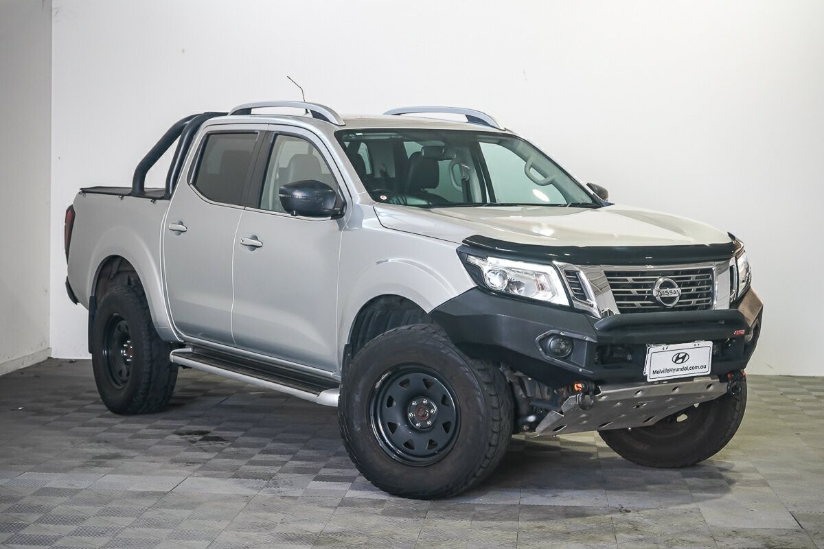 Nissan Navara image 1