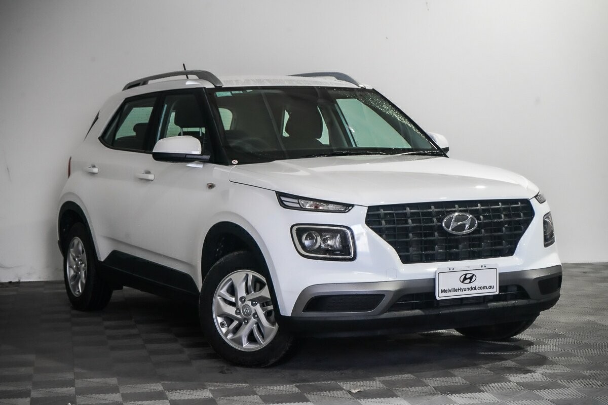 Hyundai Venue image 1