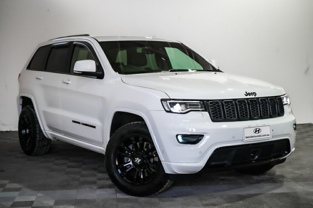 Jeep Grand Cherokee image 1