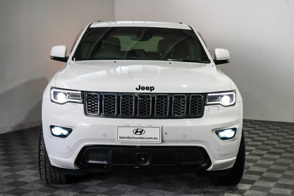 Jeep Grand Cherokee image 3