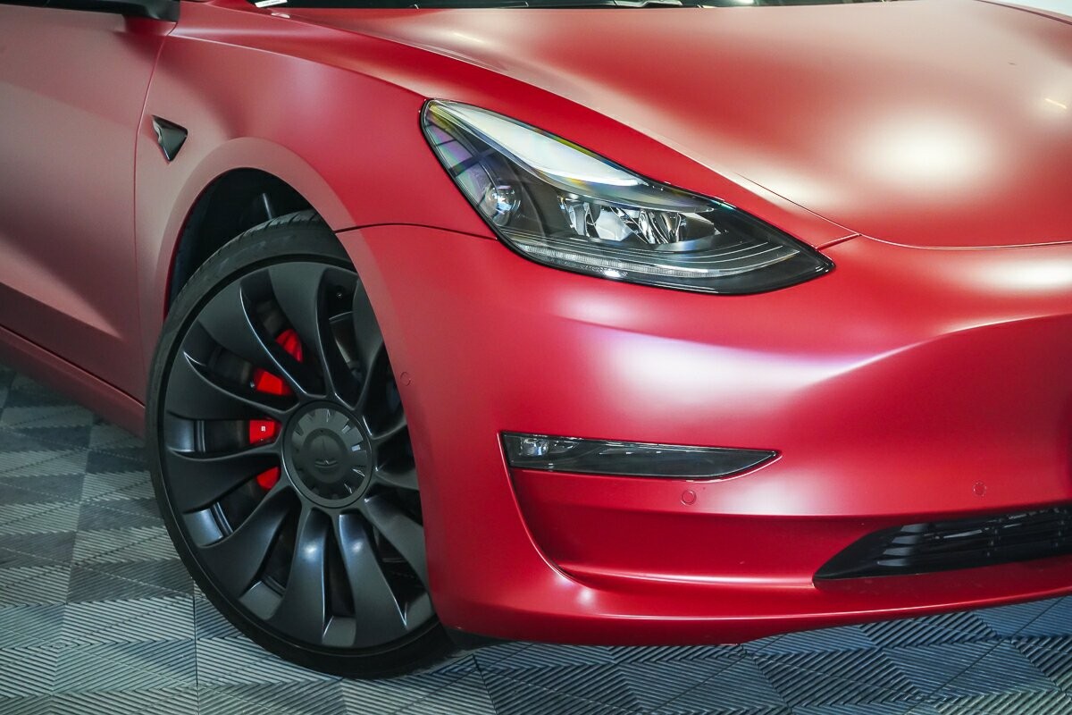 Tesla Model 3 image 2