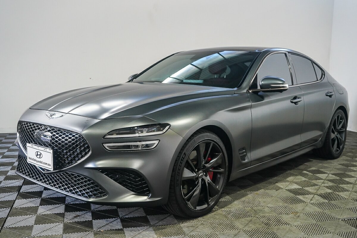 Genesis G70 image 4