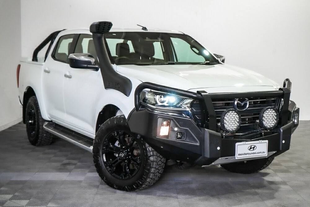Mazda Bt-50 image 1