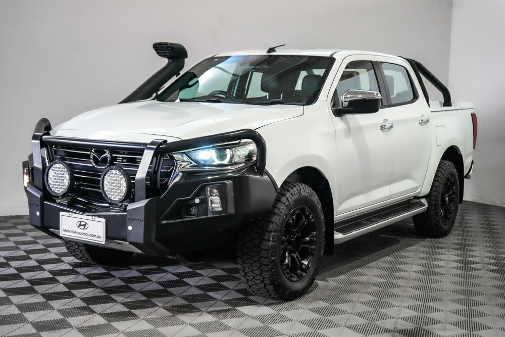 Mazda Bt-50 image 4