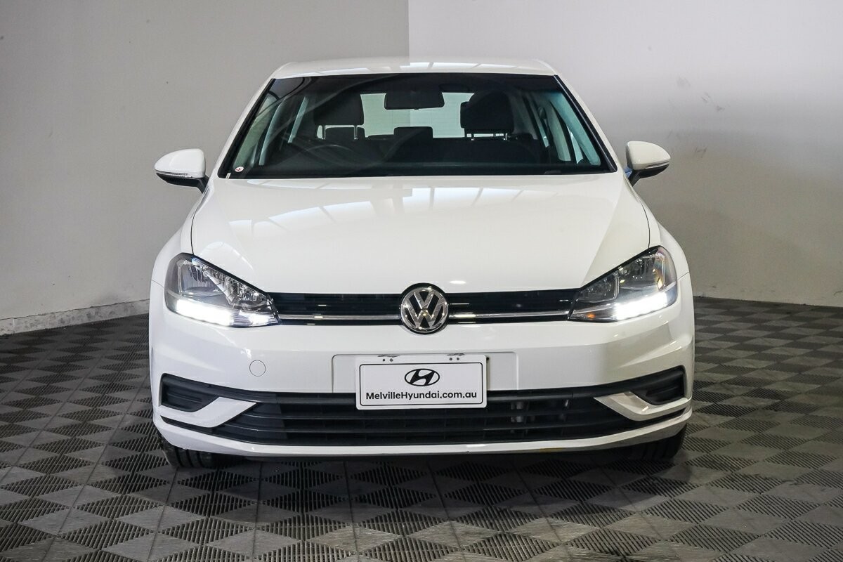 Volkswagen Golf image 2