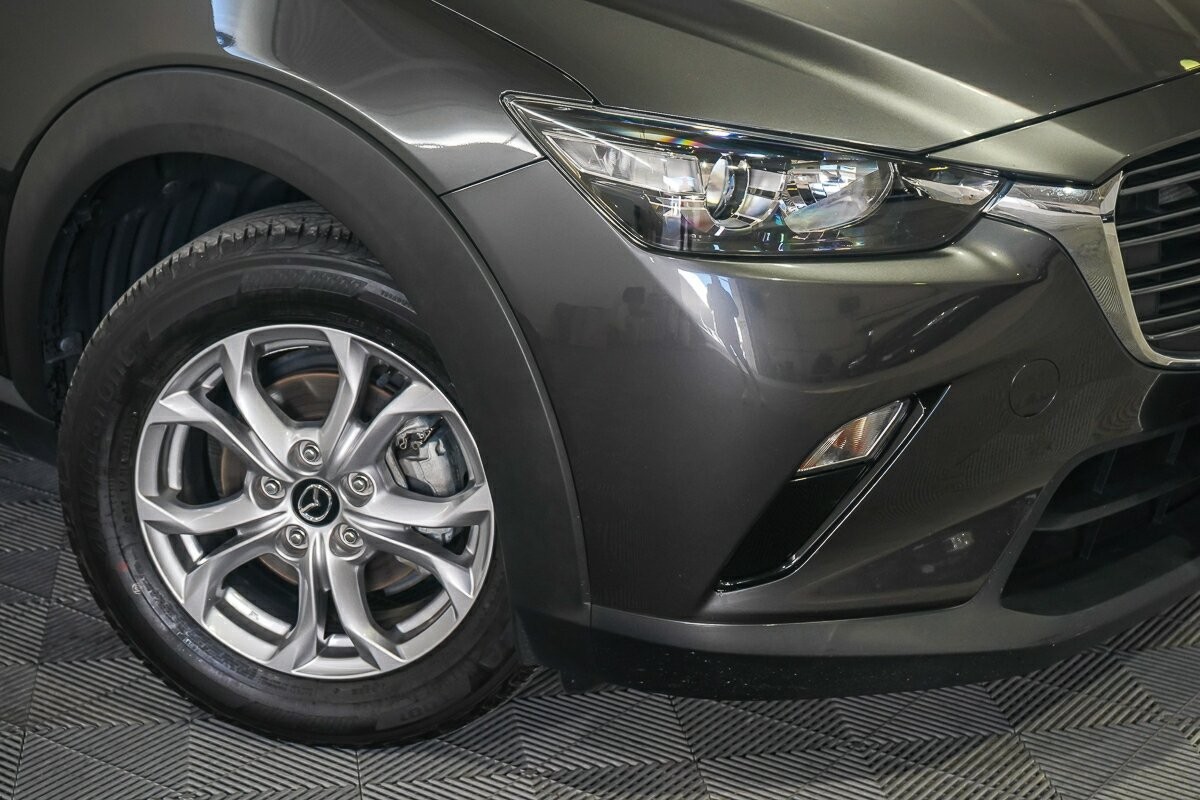 Mazda Cx-3 image 2