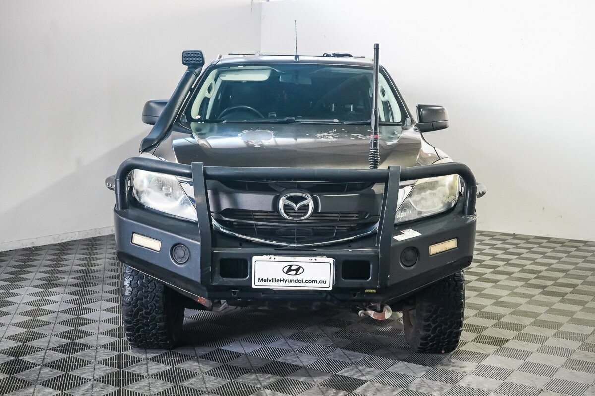 Mazda Bt-50 image 2