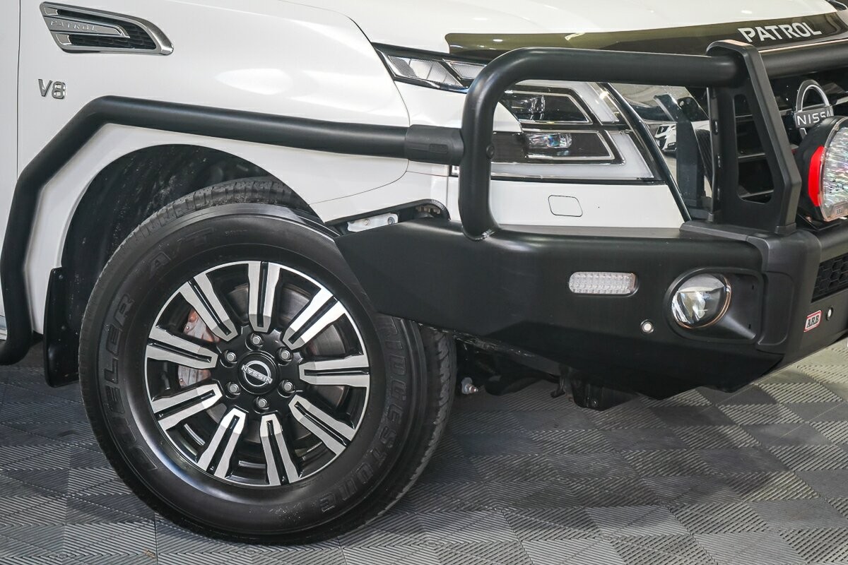 Nissan Patrol image 2