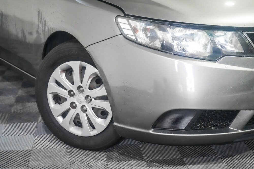 Kia Cerato image 2