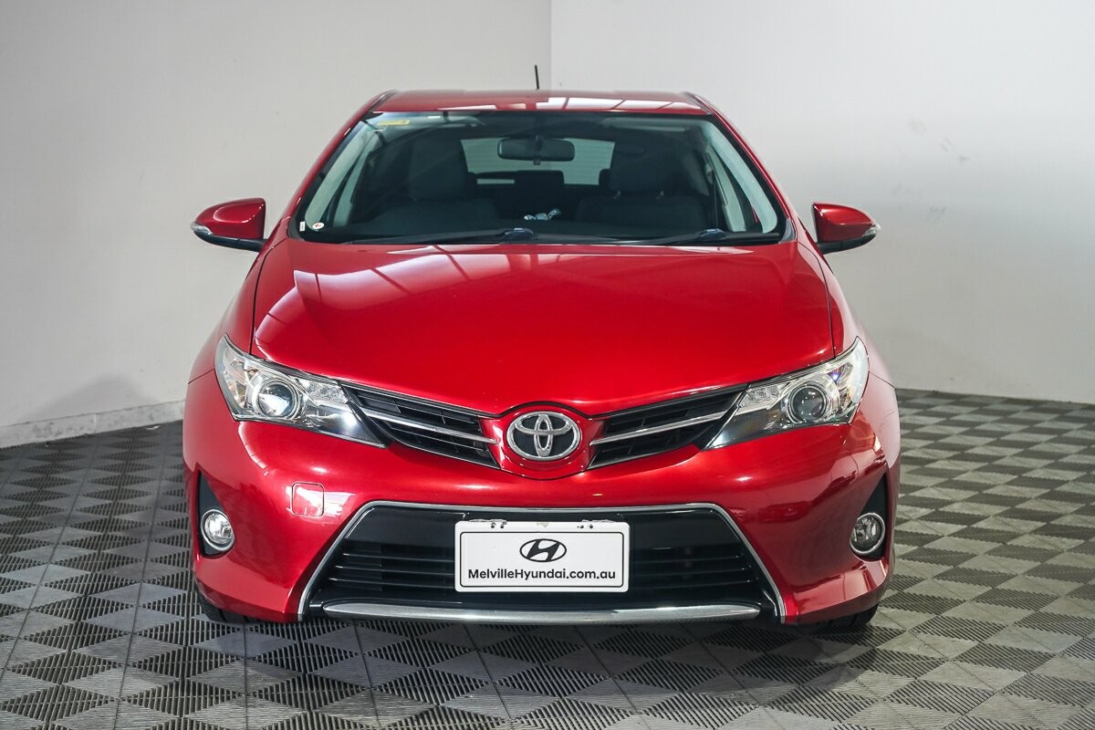Toyota Corolla image 3