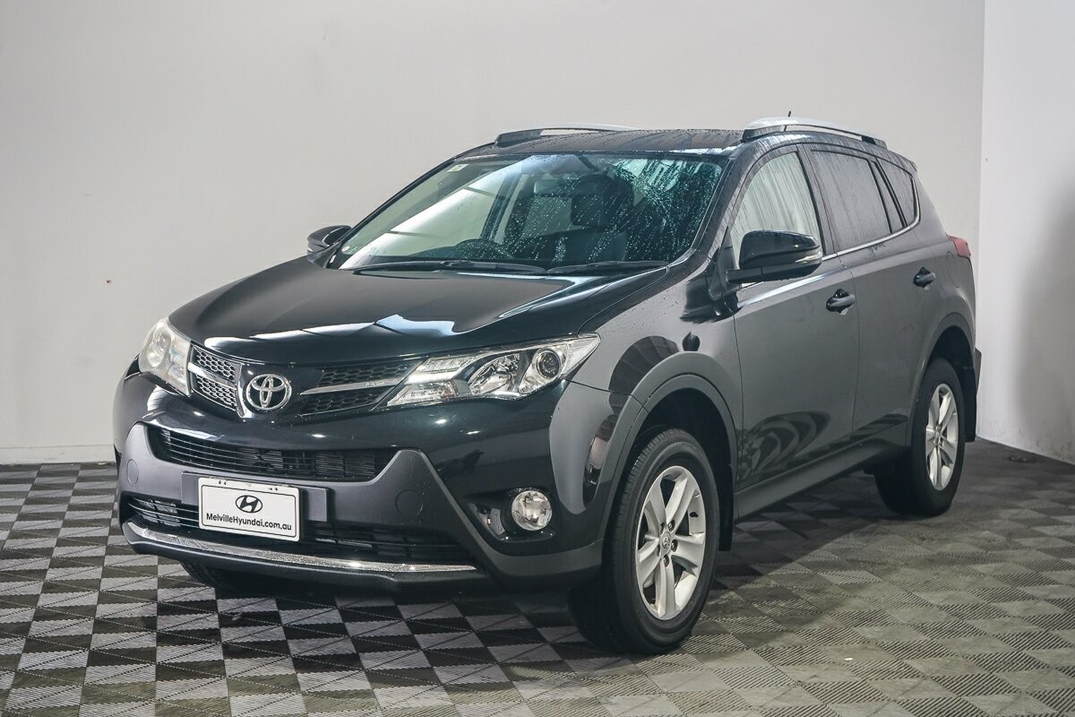 Toyota Rav4 image 4