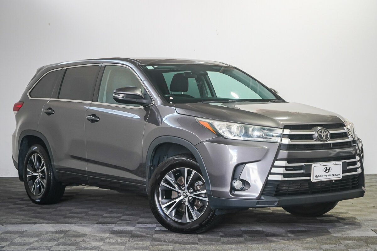 Toyota Kluger image 1