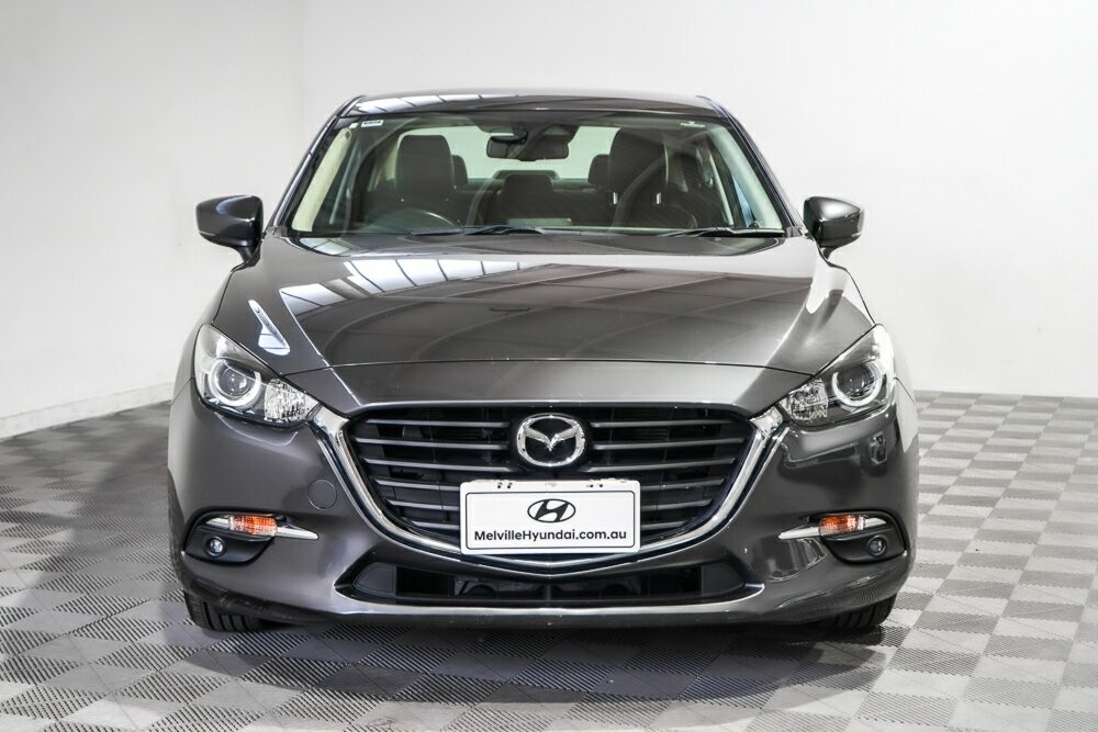 Mazda 3 image 3