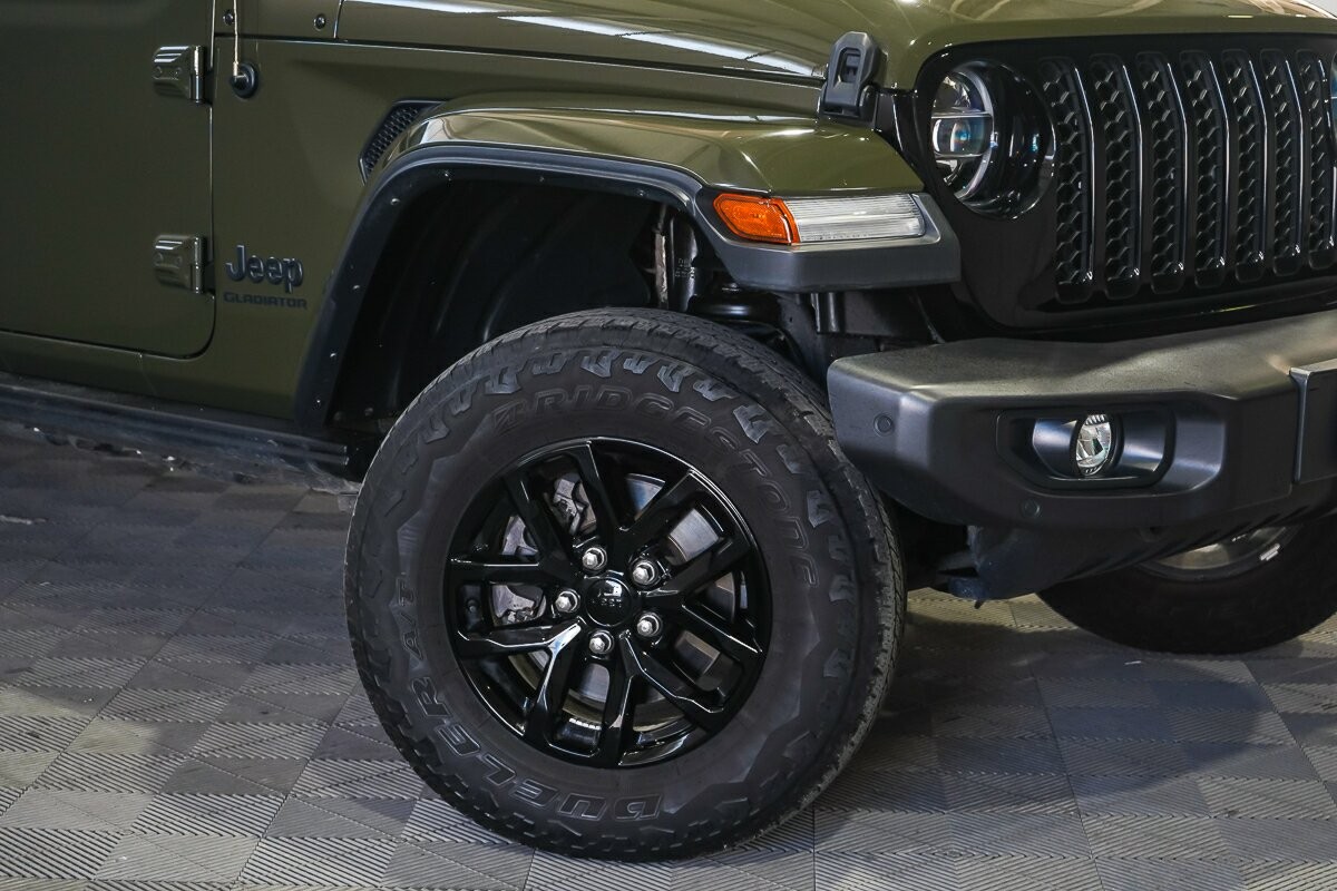 Jeep Gladiator image 2