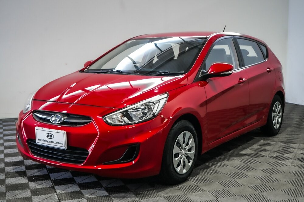 Hyundai Accent image 4