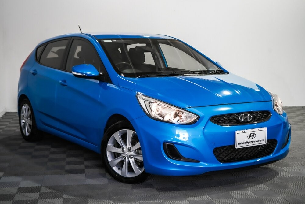 Hyundai Accent image 1