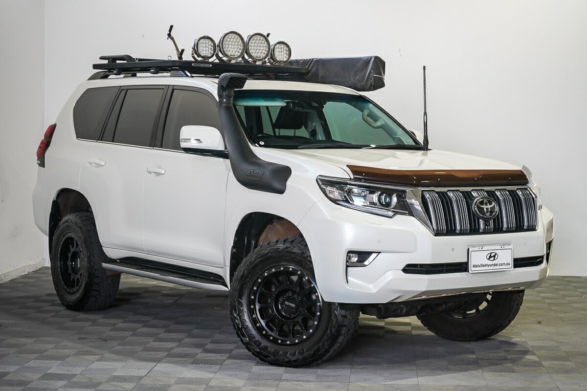 Toyota Landcruiser Prado image 1