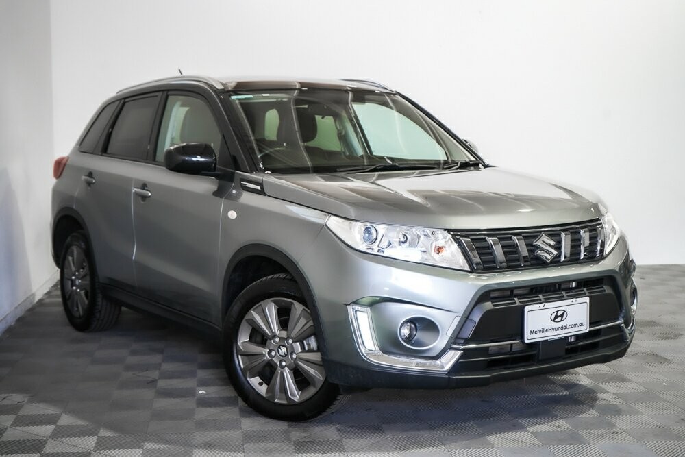 Suzuki Vitara image 1