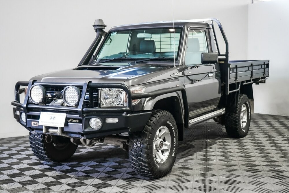 Toyota Landcruiser image 3
