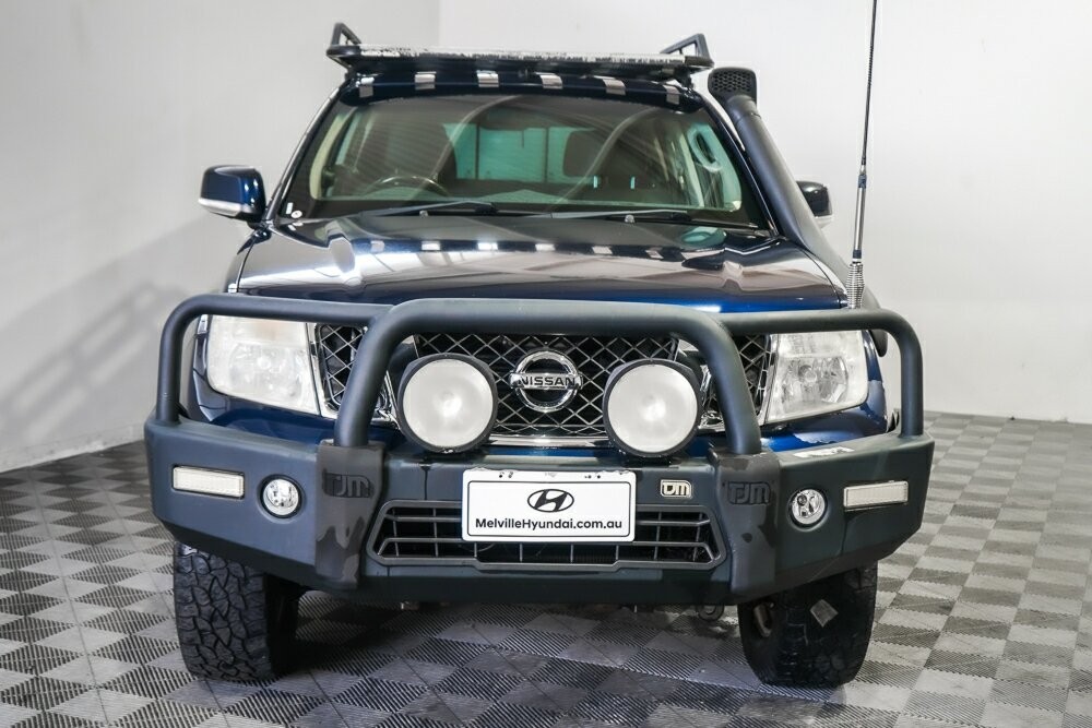 Nissan Navara image 2