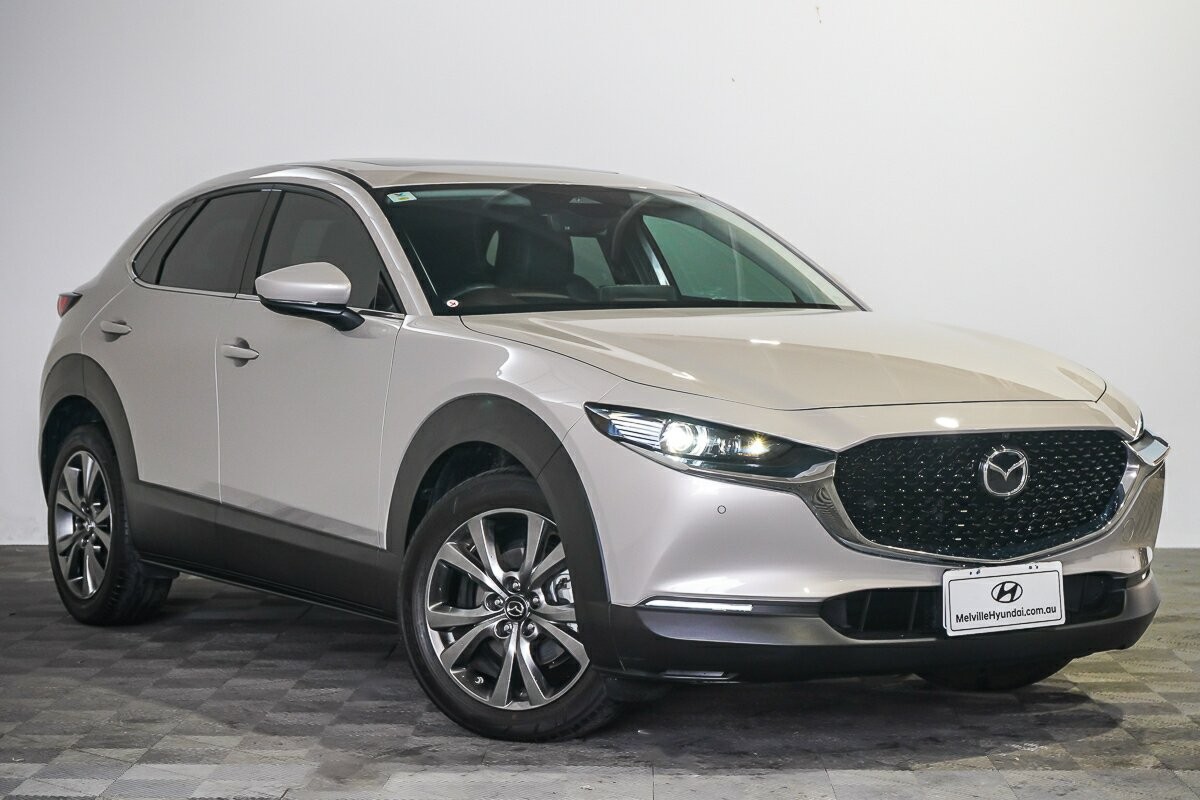 Mazda Cx-30 image 1