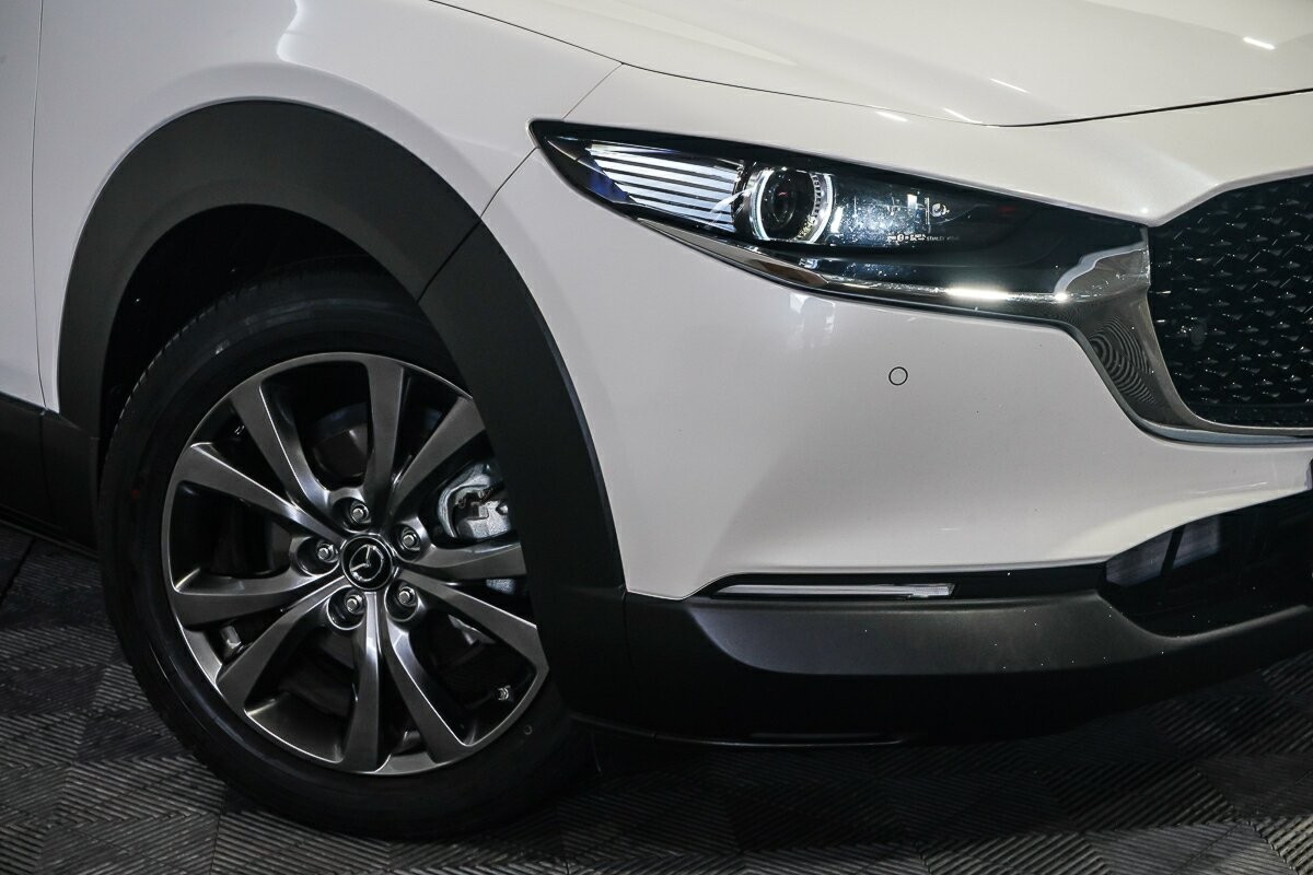 Mazda Cx-30 image 2