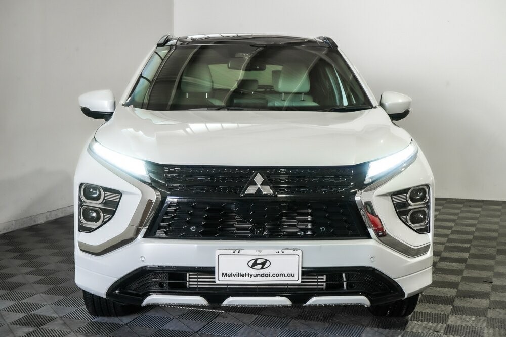 Mitsubishi Eclipse Cross image 3
