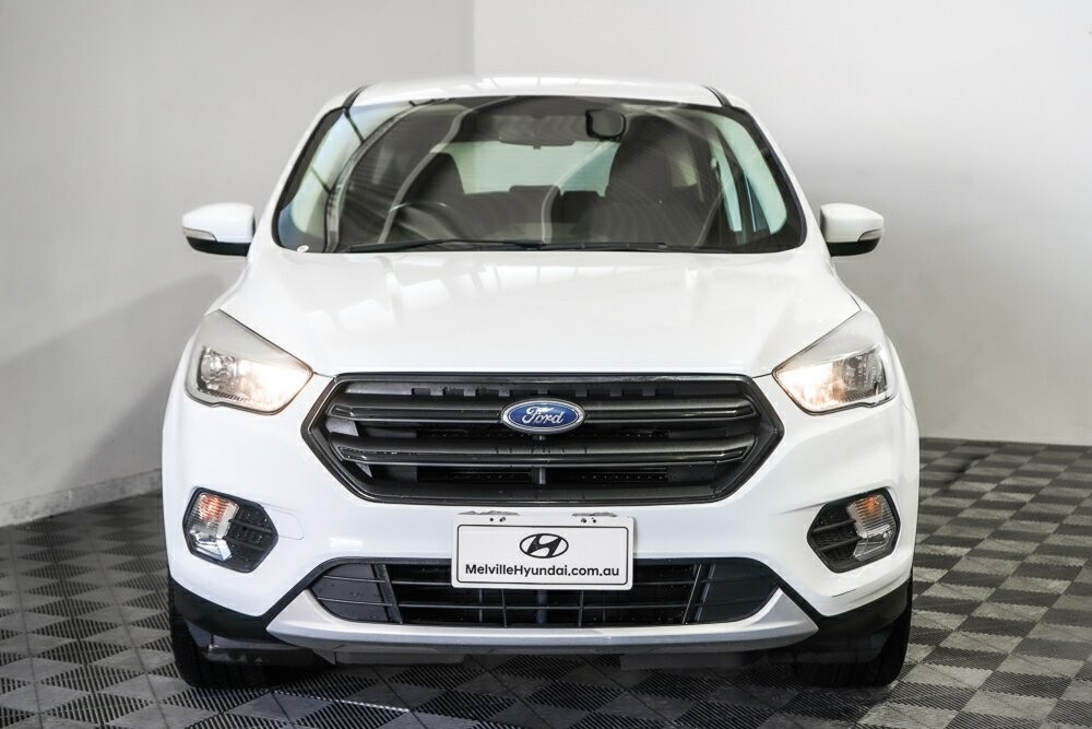 Ford Escape image 3