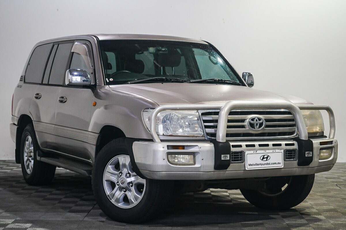 Toyota Landcruiser image 1