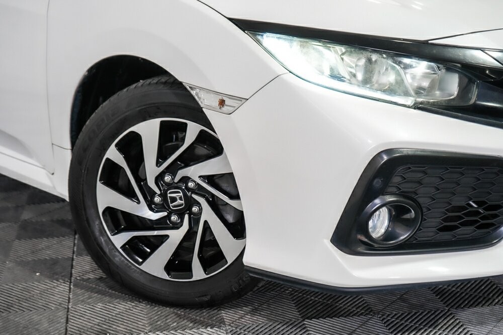 Honda Civic image 2