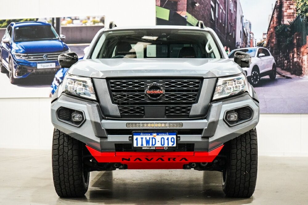 Nissan Navara image 3