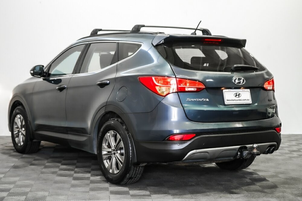 Hyundai Santa Fe image 4