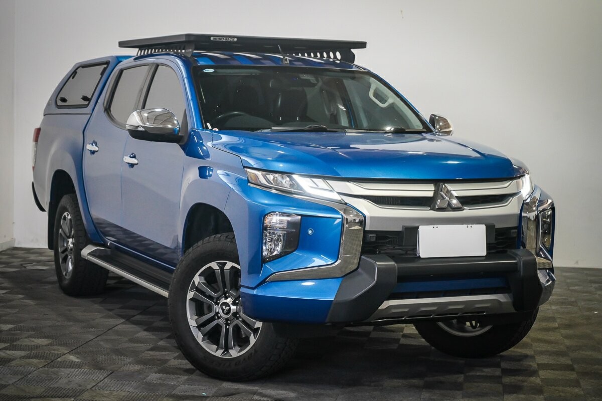 Mitsubishi Triton image 1