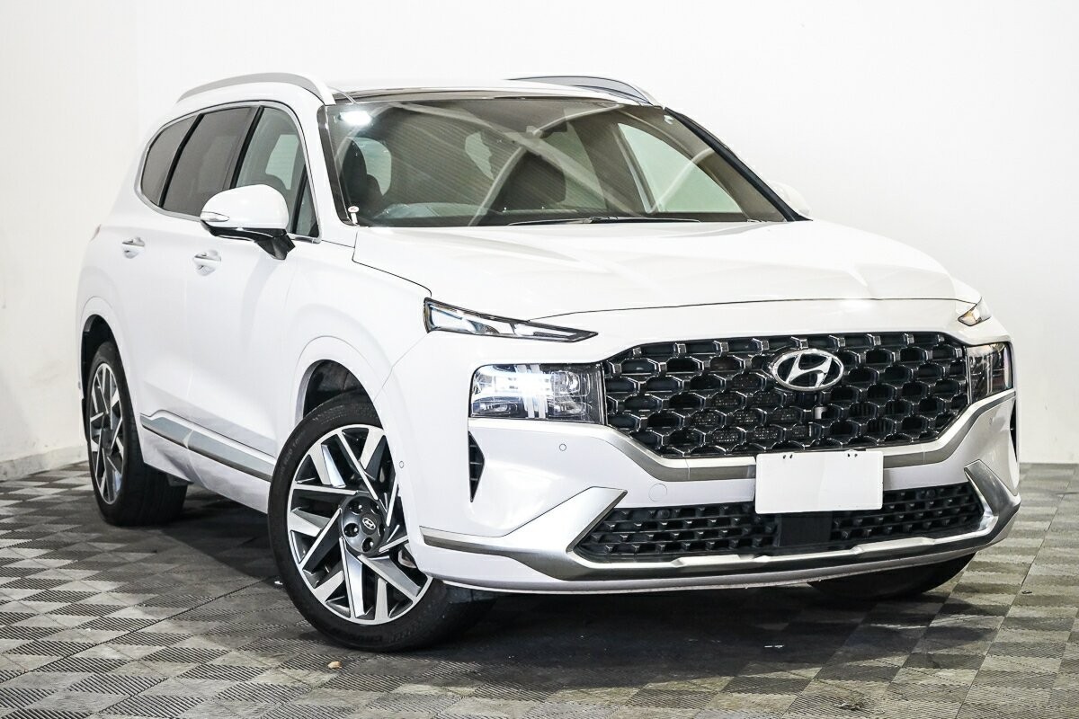 Hyundai Santa Fe image 1