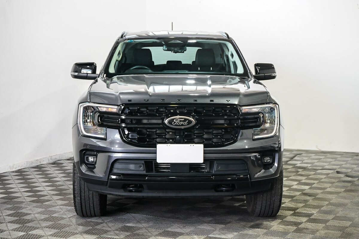 Ford Everest image 3