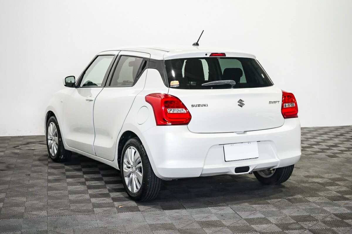 Suzuki Swift image 4