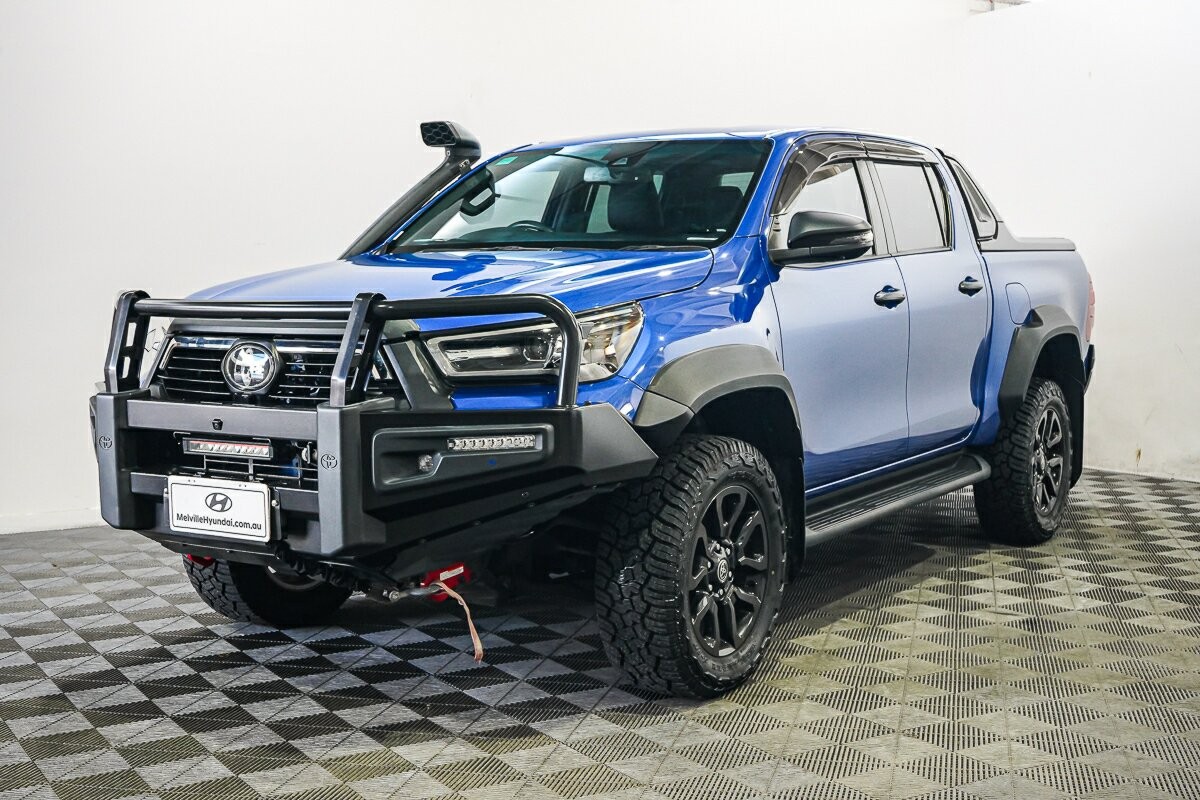 Toyota Hilux image 4