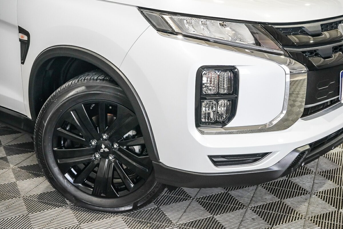 Mitsubishi Asx image 2