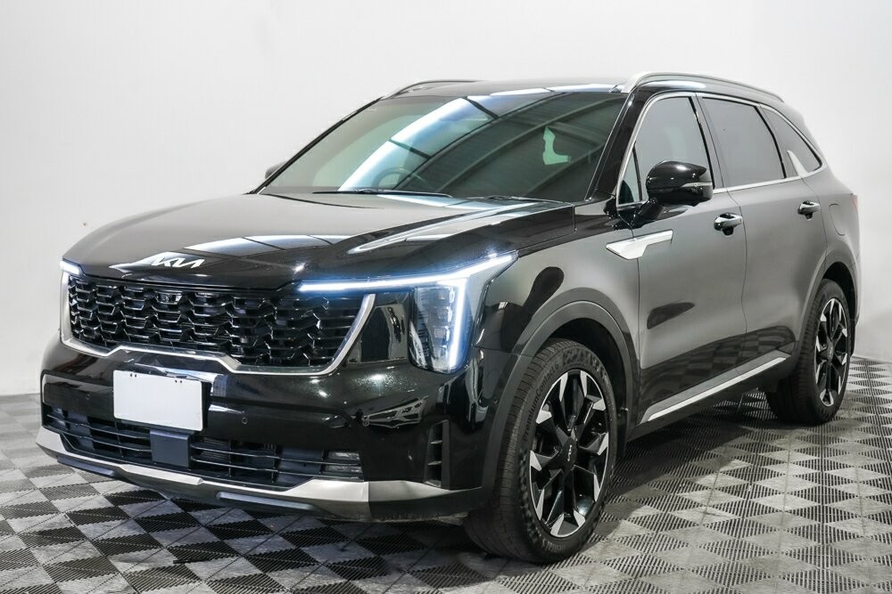 Kia Sorento image 4
