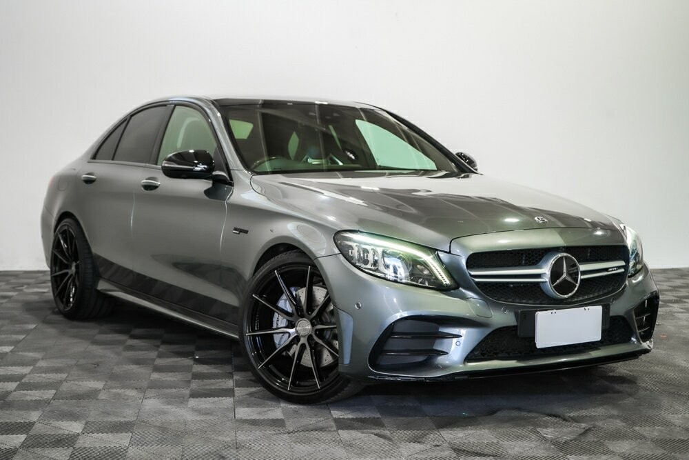 Mercedes Benz C-class image 1