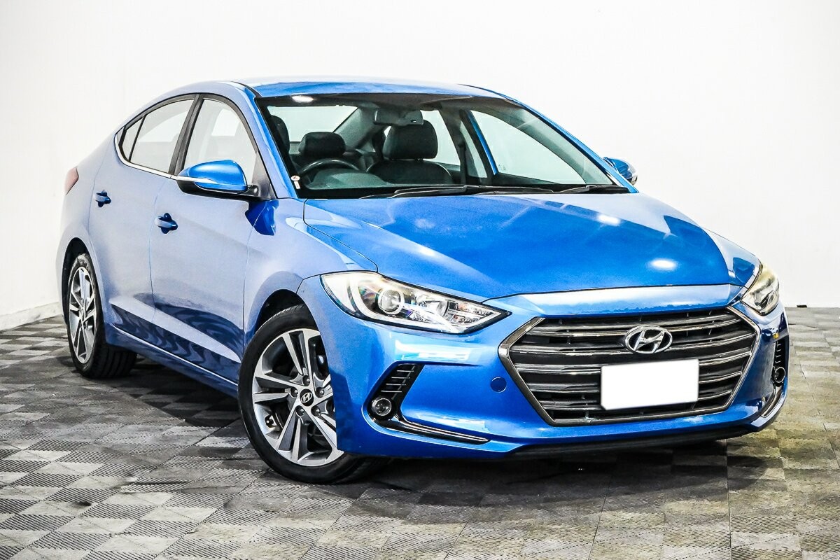 Hyundai Elantra image 1