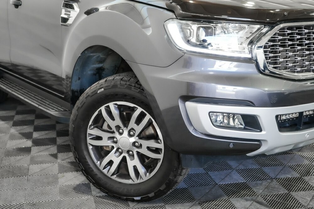 Ford Everest image 2