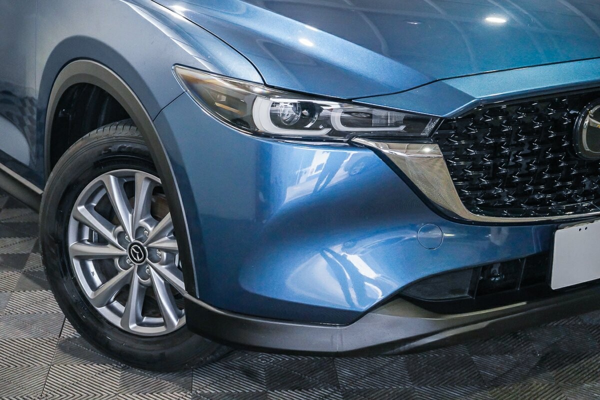 Mazda Cx-5 image 2