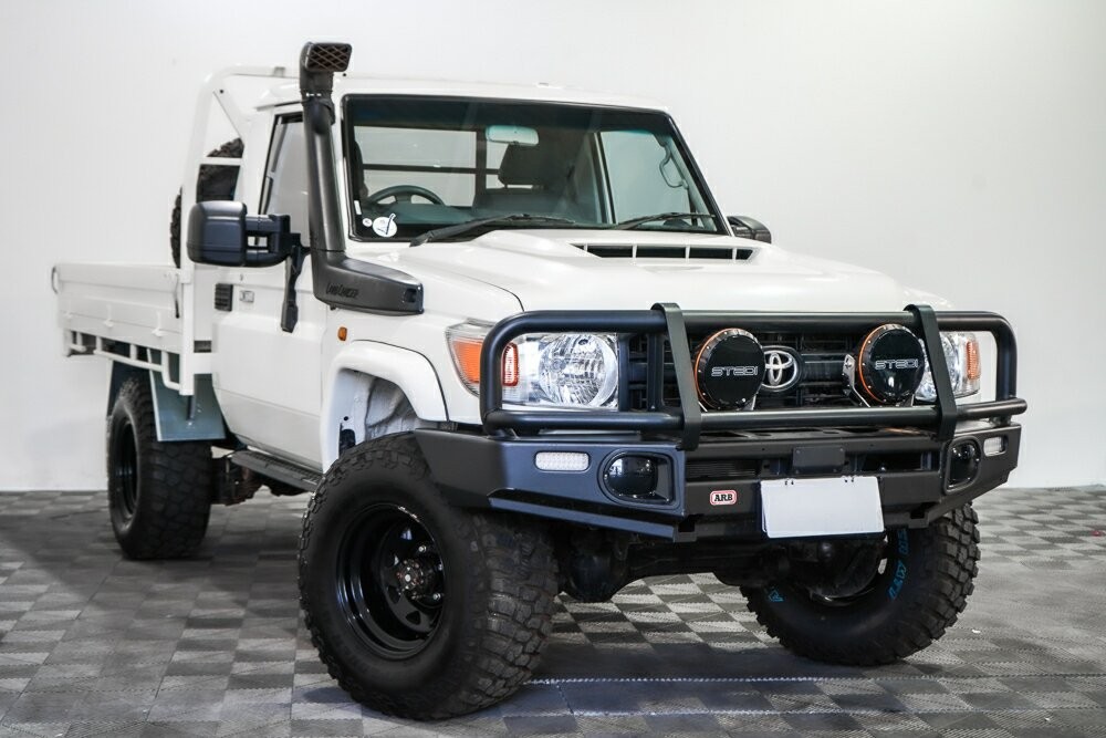 Toyota Landcruiser image 1