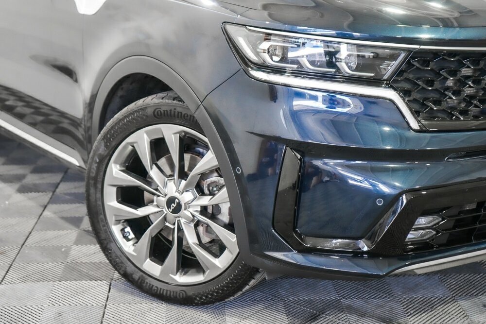 Kia Sorento image 2