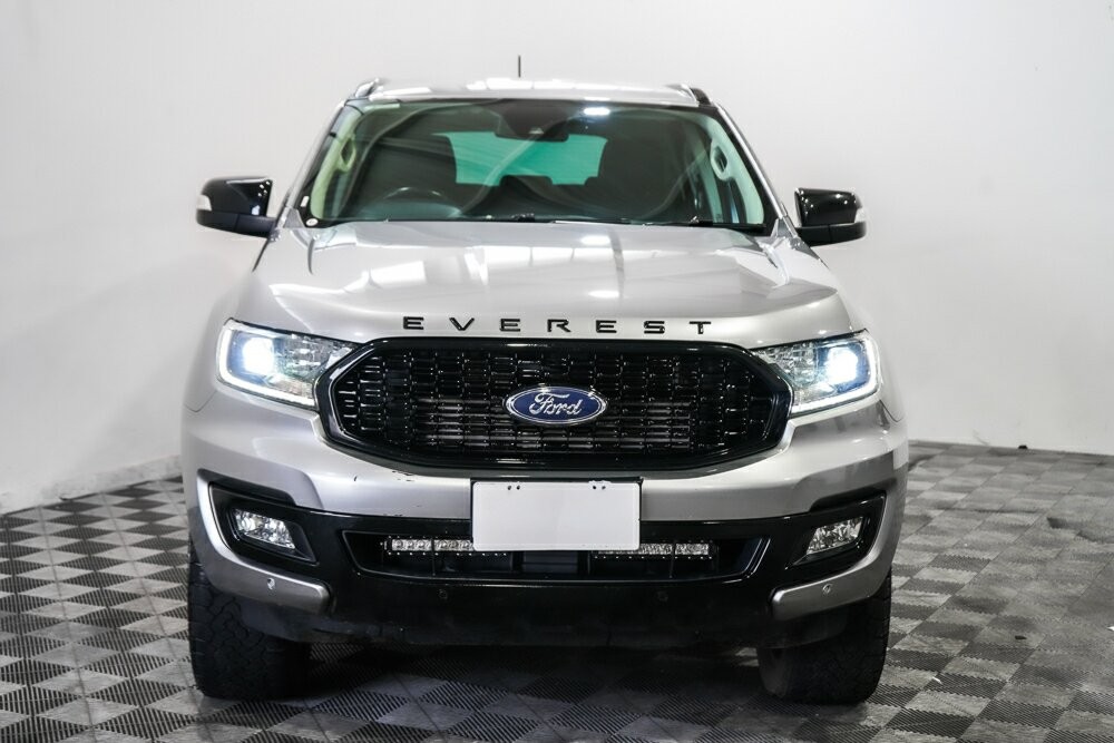 Ford Everest image 2