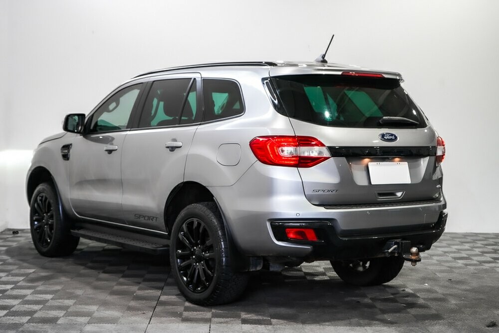 Ford Everest image 4