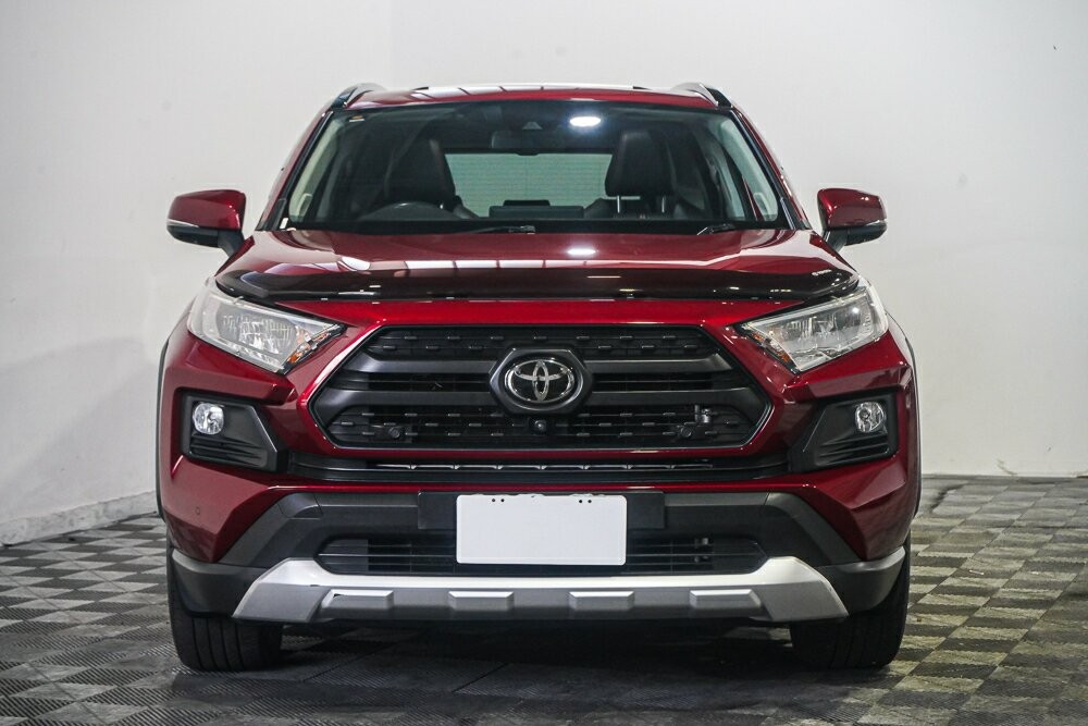 Toyota Rav4 image 3
