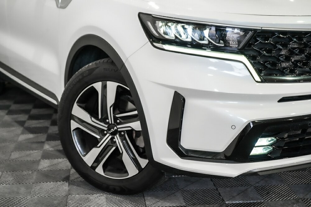 Kia Sorento image 2